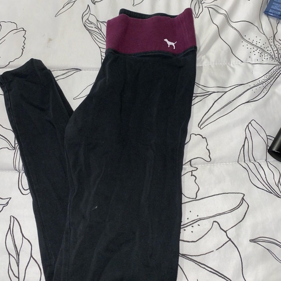 PINK Victoria's Secret Pants - PINK leggings